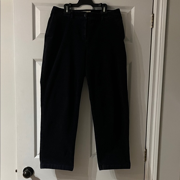 L.L. Bean Pants - L.L. Bean Classic Fit Curvy cords - Navy
